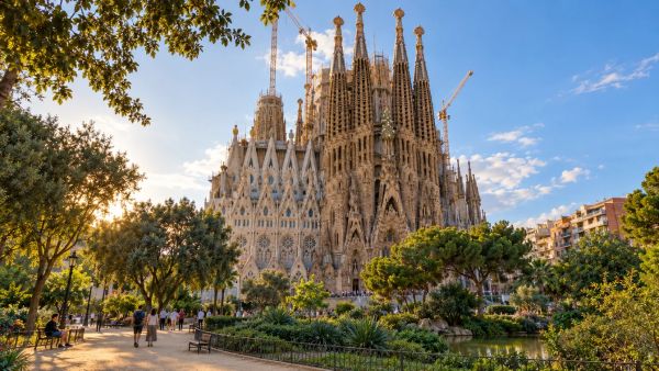 Is the sagrada familia really completed by 2026?